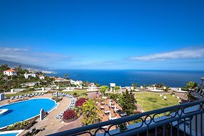 Coral La Quinta Park Suites