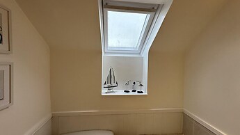 Welcoming 2 Bed Charming Self Catering Cottage