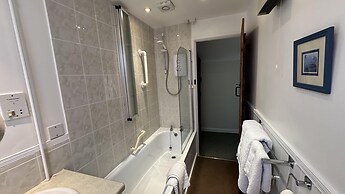 Welcoming 2 Bed Charming Self Catering Cottage