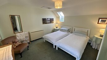 Welcoming 2 Bed Charming Self Catering Cottage