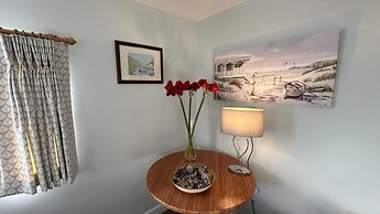 Welcoming 2 Bed Charming Self Catering Cottage