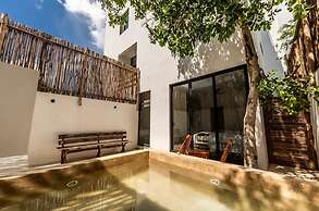 Casa Macarena 3-BR