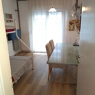 Pemptos-3bedroom-2bathroom-balcony-seaview