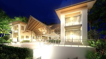 Luxury Jungle Haven Ocean View Infinity Pool