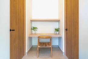 Luxury Jungle Haven Ocean View Infinity Pool