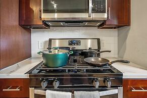 The Vibe 3bd X 4b I Downtown l Med Center I NRG Stad l Free Parking