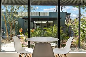 4Square Complex (92961672)