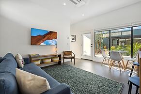 4Square Complex (92961672)