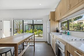 4Square Complex (92961672)