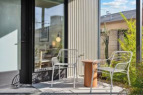 4Square Complex (92961672)