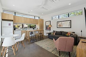 4Square Complex (92961672)