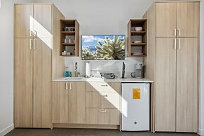 4Square Complex (92961672)