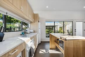 4Square Complex (92961672)