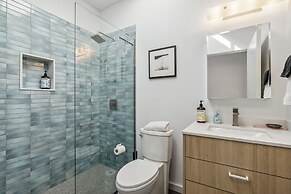 4Square Complex (92961672)