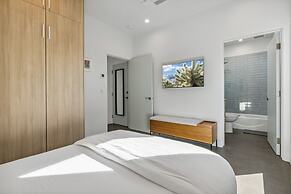 4Square Complex (92961672)