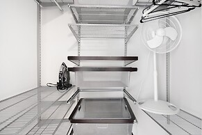 Wonderful 3BR Condo at Brickell