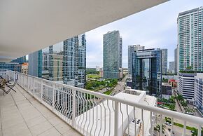 Wonderful 3BR Condo at Brickell