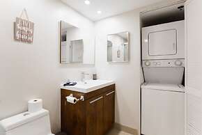 Wonderful 3BR Condo at Brickell