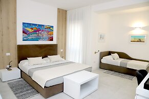 Lo Studio di viale Lo Re Camere & Caffè