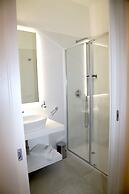 Lo Studio di viale Lo Re Camere & Caffè