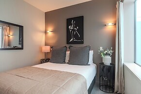 70 Tory Apartment Hotel