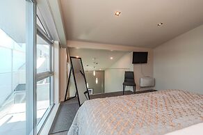 70 Tory Apartment Hotel