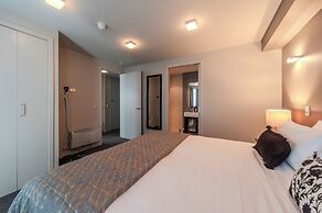 70 Tory Apartment Hotel