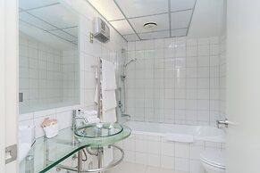 70 Tory Apartment Hotel