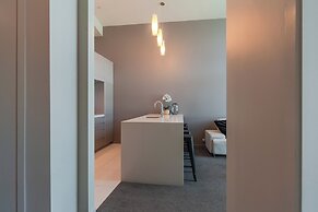 70 Tory Apartment Hotel