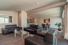 70 Tory Apartment Hotel