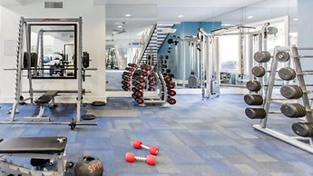 1 BR Loft Views King Beds Shop Dine 4053