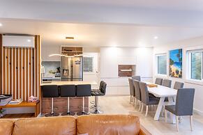 The Kingfisher House - Oneroa