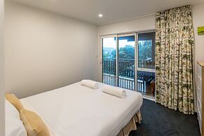 The Kingfisher House - Oneroa