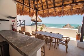 HAU Holbox Beach Front