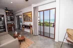 HAU Holbox Beach Front