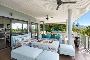 Stylish 3 Bedroom Pool Villa - KBR1