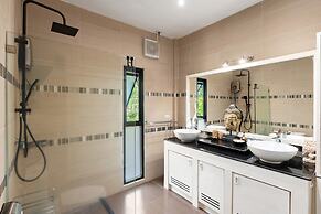 Stylish 3 Bedroom Pool Villa - KBR1