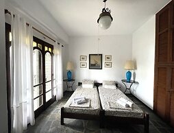 Spacious Maisonette on the 