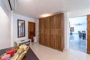 Private 4 Bedroom Pool Villa - NG411