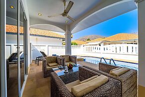 Private 4 Bedroom Pool Villa - NG411