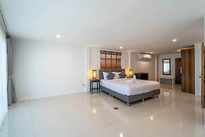 Private 4 Bedroom Pool Villa - NG411