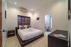 Private 4 Bedroom Pool Villa - NG411