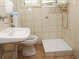 Peaceful 2-bedroom Robinson House Orca