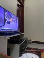 Room in Guest Room - Single Bedroom & Sitting Room