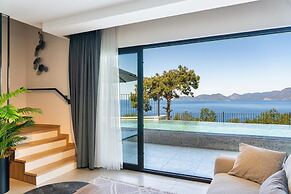 Villa Bianca With Sea View