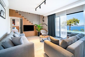 Villa Bianca With Sea View