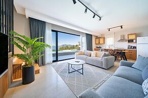 Villa Bianca With Sea View