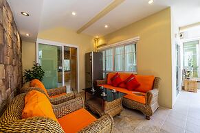 3 Bed Pool Villa in Great Location - STV