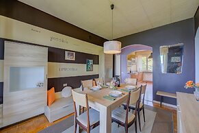 Easy Panorama Apartment Stresa Hill