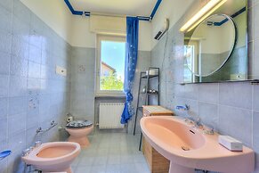 Easy Panorama Apartment Stresa Hill